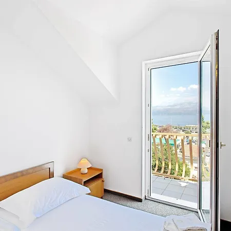 Guest house Villa Supetar