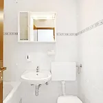 Villa Supetar Гостевой дом