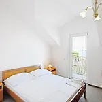 Villa Supetar Гостевой дом