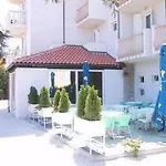 Villa Supetar Гостевой дом Супетар