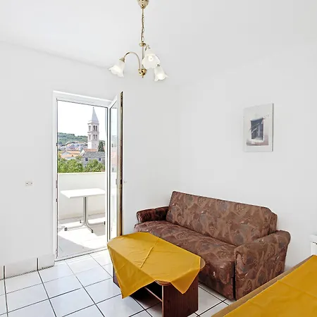 Villa Supetar 3*