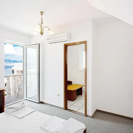 Villa Supetar Vendégház