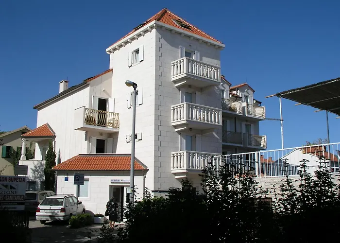 Gostinjska kuća Villa Supetar Supetar