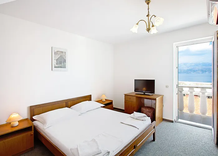 Villa Supetar 3* Супетар