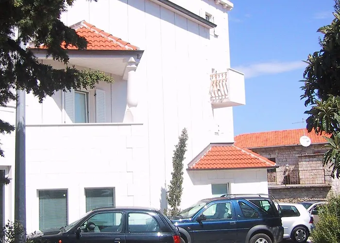 Villa Supetar Гостевой дом 3*