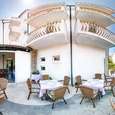 Villa Supetar Supetar