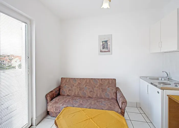 Gasthof Villa Supetar 3*